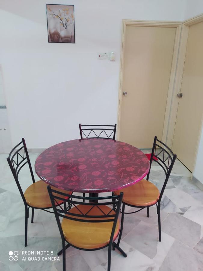 Pd Laguna Homestay Red Port Dickson Exterior photo